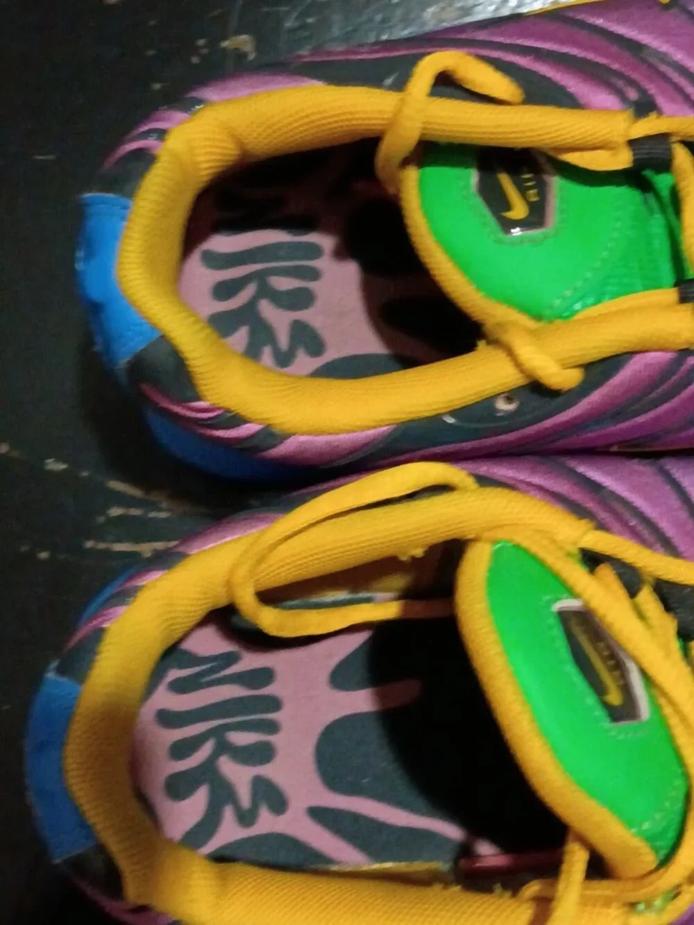 Nike Air Max Plus Shoes Youth Size 6.5Y Multicolor Running Sneakers CU4678-400